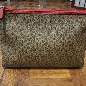 DKNY Cosmetic bag